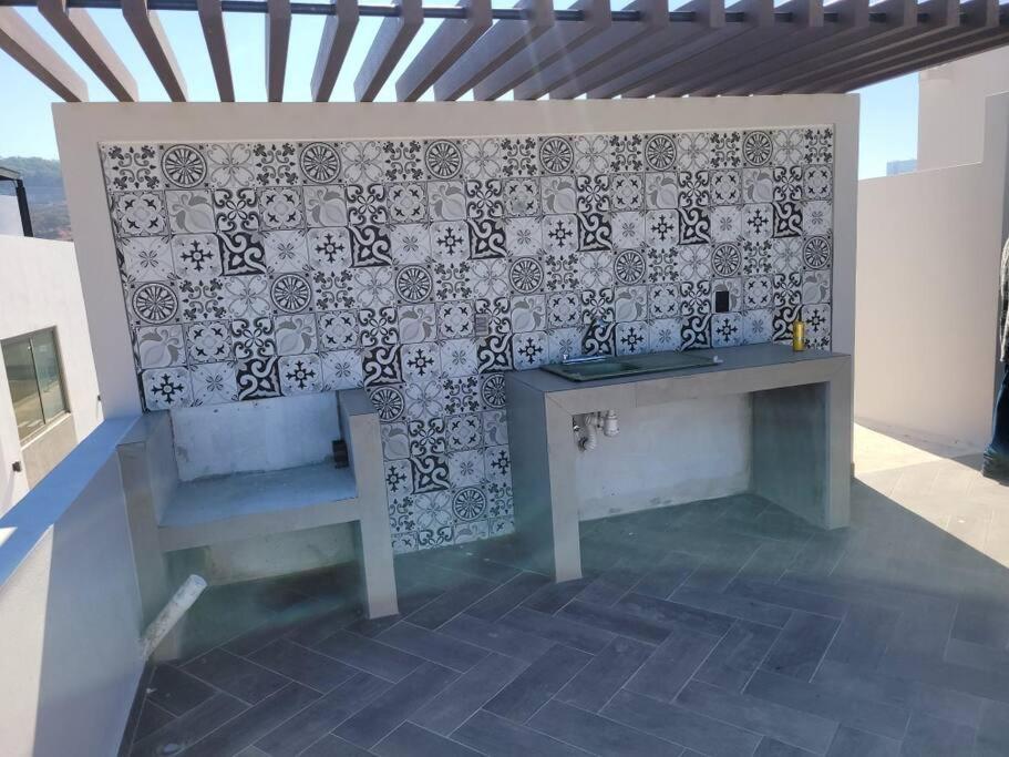 2Br-3Ba Condo Block From Beach W Rooftop Jacuzzi Mazatlán Εξωτερικό φωτογραφία