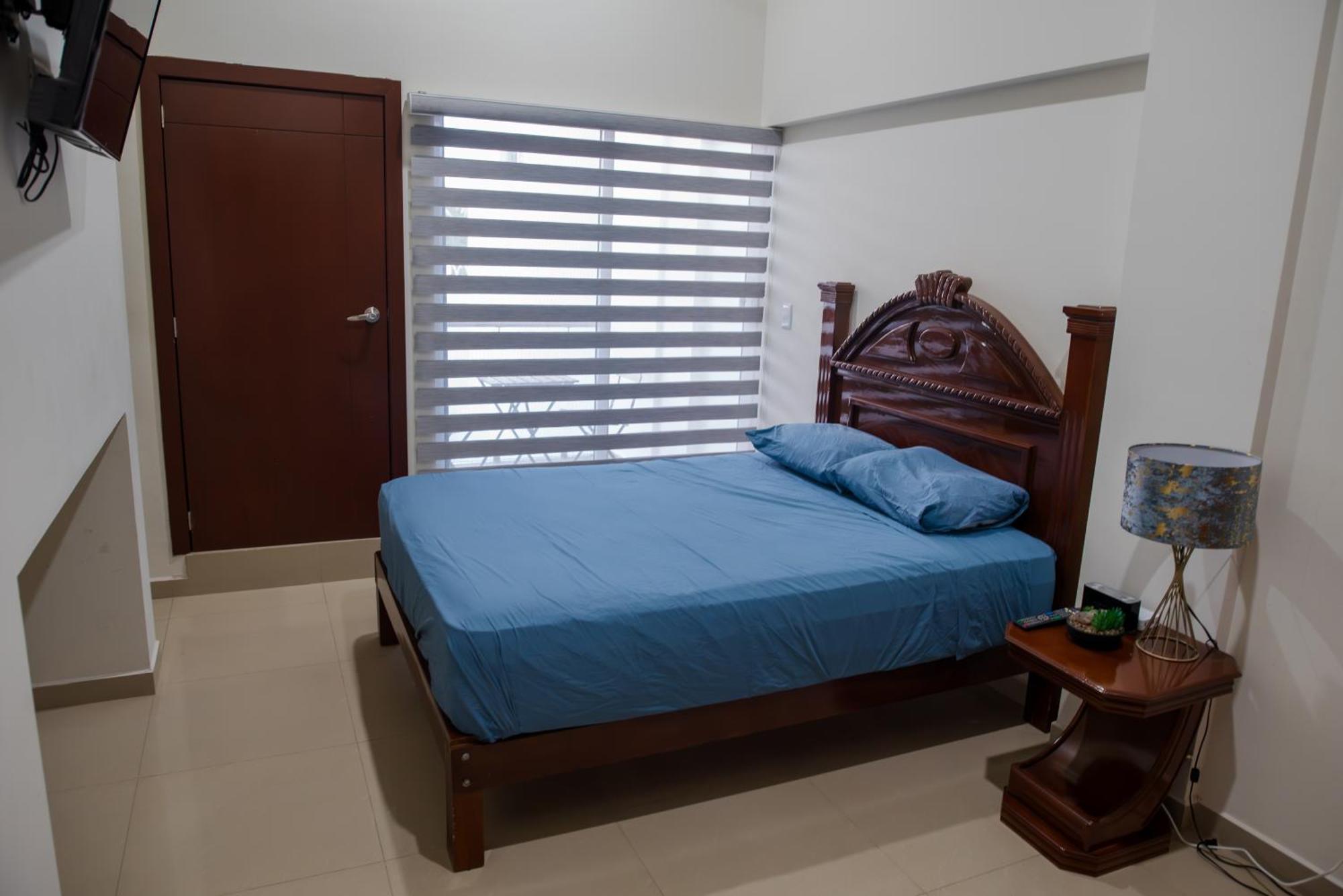 2Br-3Ba Condo Block From Beach W Rooftop Jacuzzi Mazatlán Εξωτερικό φωτογραφία